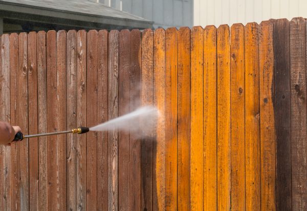 Fence Power Washing in Franklin