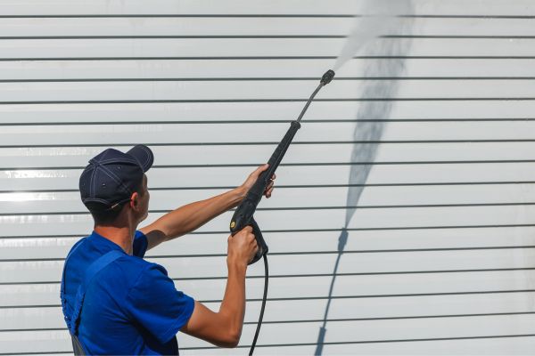 Siding Washing in Franklin