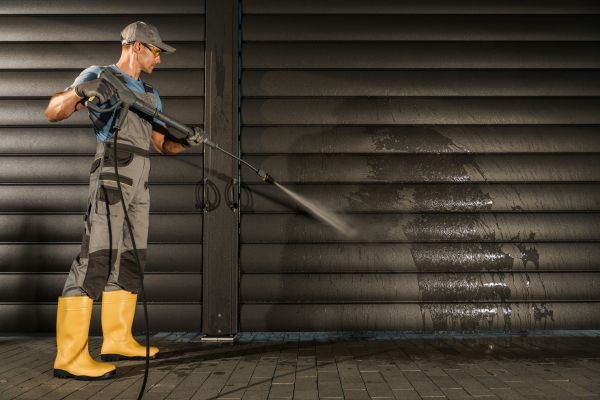 Garage Power Washing in Franklin