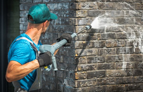 Cost of Commercial Building Washing in Franklin