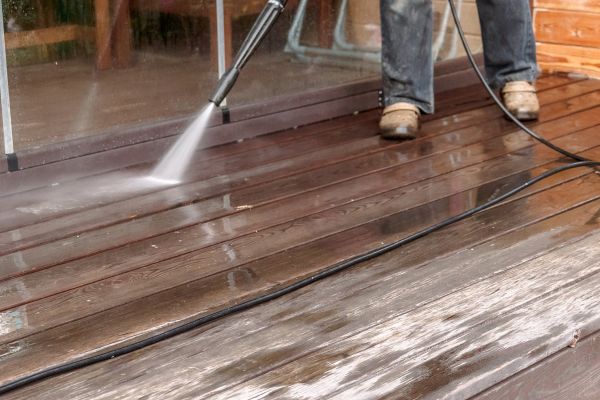 Pool Deck Power Washing in Franklin