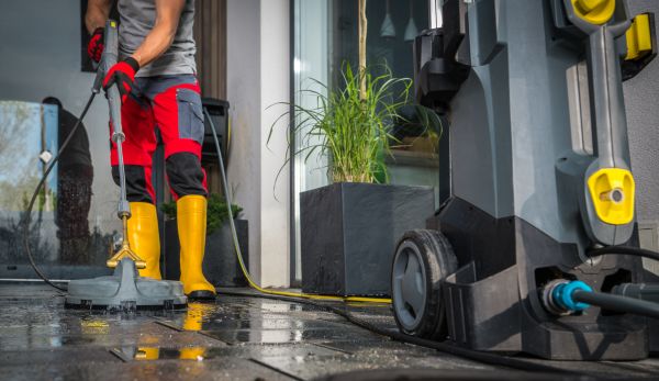 Cost of Commercial Pressure Cleaning in Franklin
