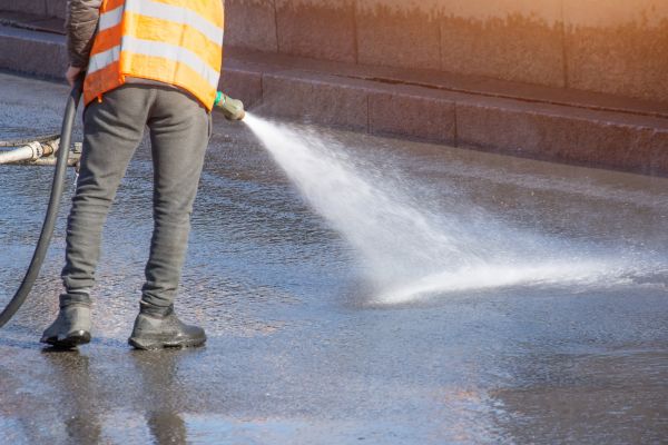 Asphalt Pressure Washing in Franklin