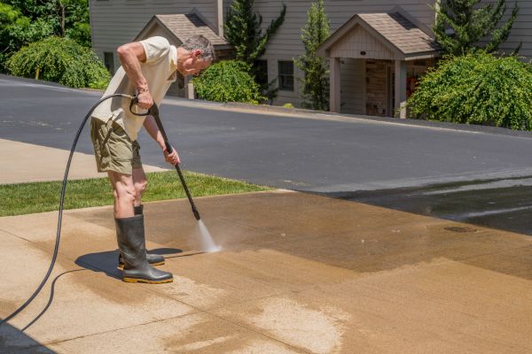 Concrete Dirt Removal in Franklin